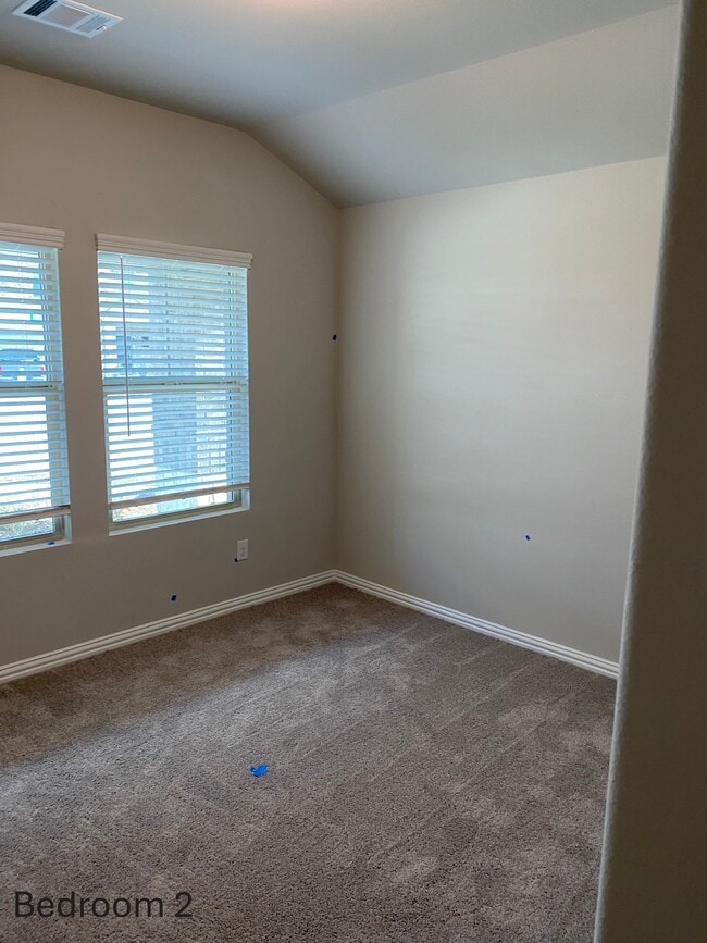 Building Photo - 384 Mohan Dr