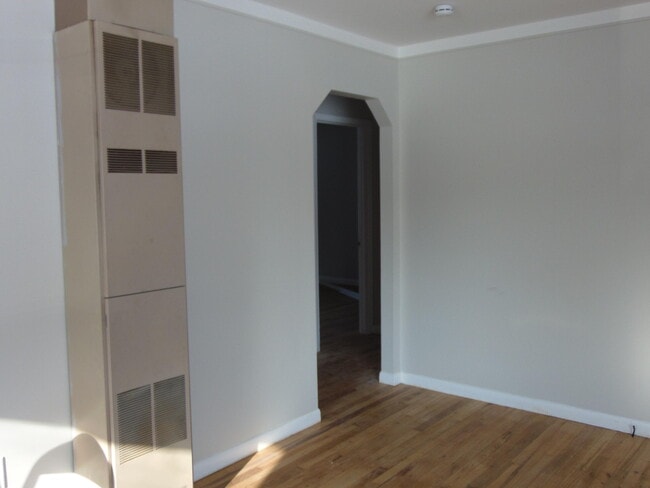 Building Photo - 46589 Huling St