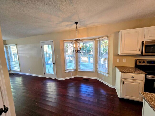 Building Photo - 2317 Declaration Dr