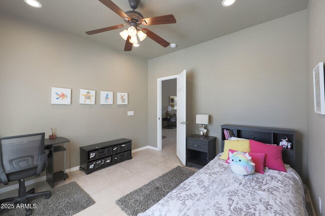 Building Photo - 1740 W Bartlett Way