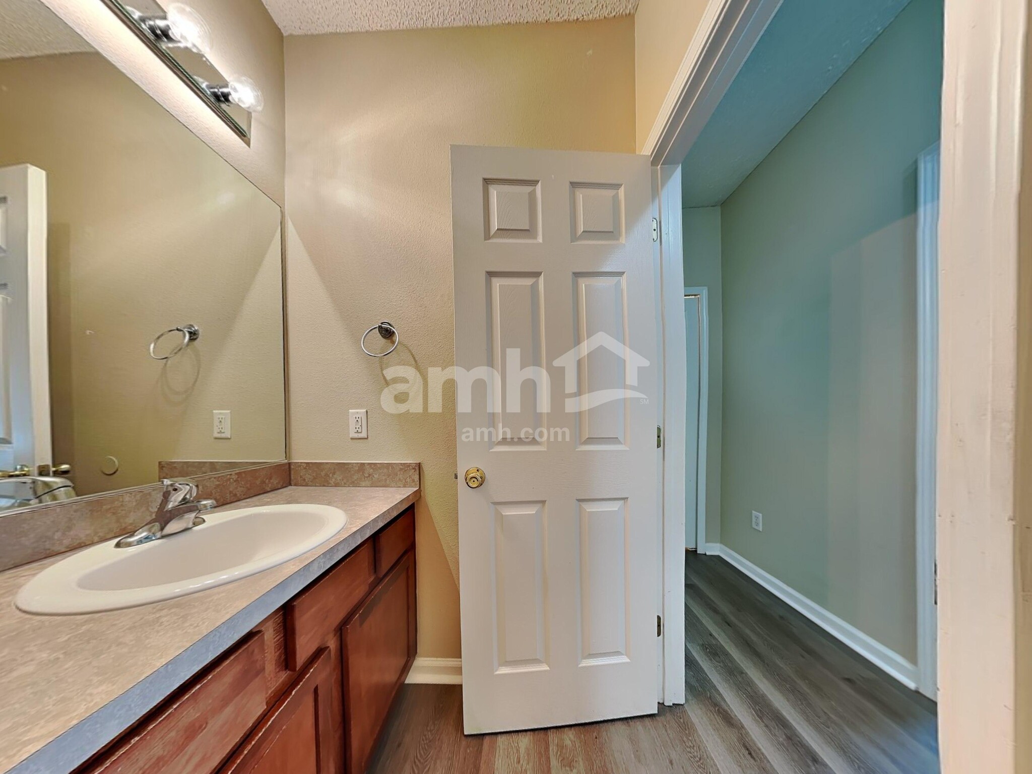 Building Photo - 103 Alexander Way