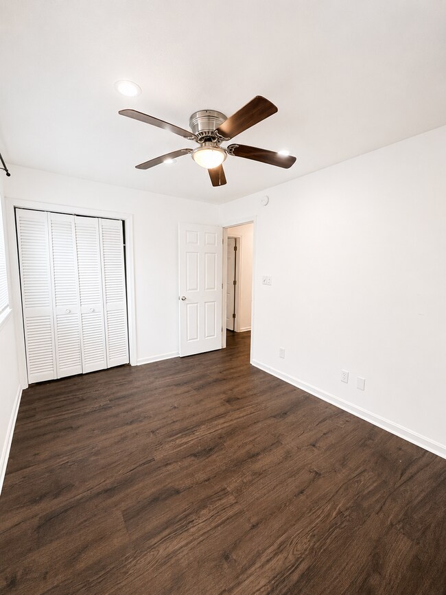 Building Photo - Charming 3-Bedroom Home in the Heart of Clarksville!