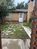 Building Photo - 155 E 15th Ave