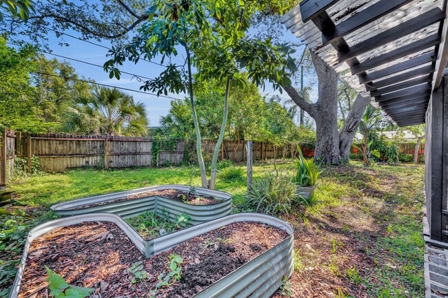 Building Photo - 3 bed Home in Audubon Park