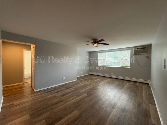 Building Photo - 314 S Warwick Ave