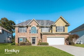 Building Photo - 2102 Shin Ct NE