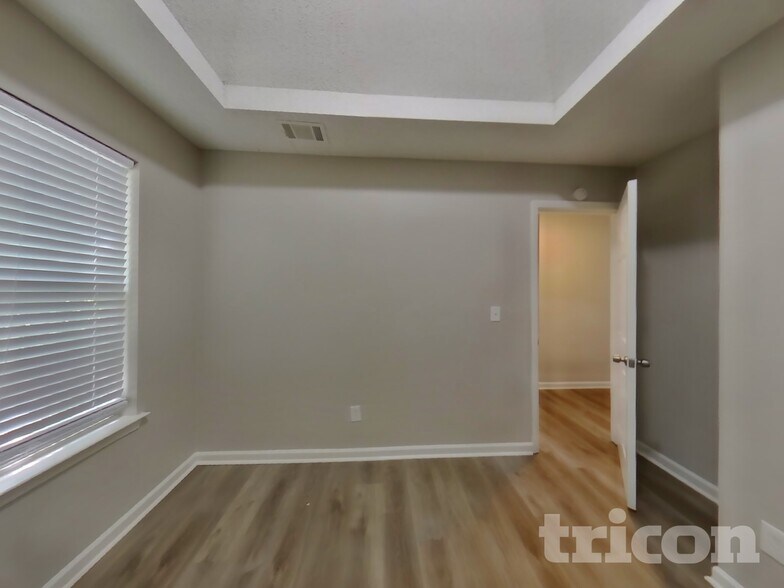 Building Photo - 1128 Misty Meadows Crossing