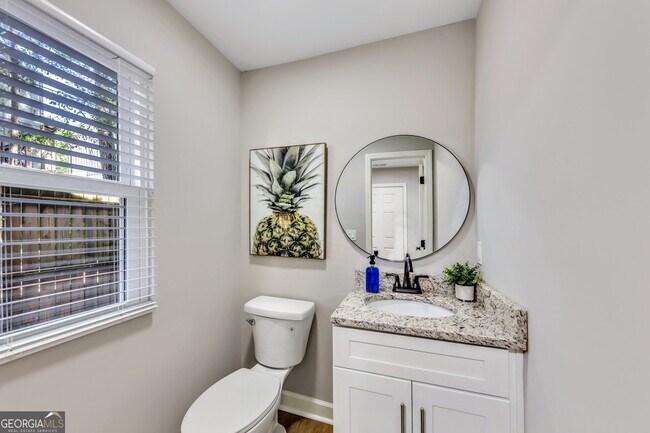 Building Photo - 1018 Falling Valley Ct SE