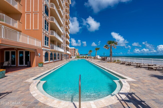 Building Photo - 3245 S Atlantic Ave