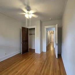 Building Photo - 5756 S Kenwood Ave