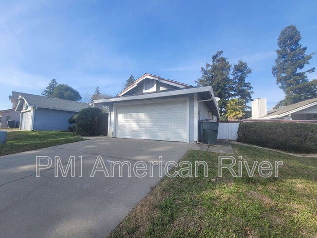 Building Photo - 3041 Wolfe Ct