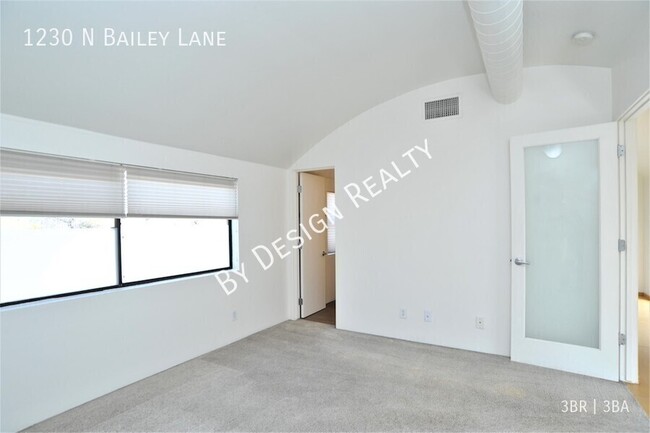 Building Photo - 1230 N Bailey Ln