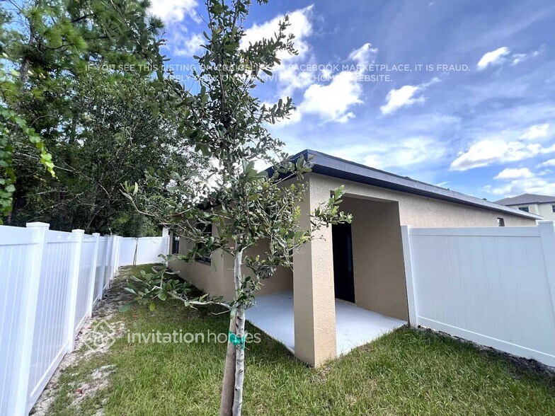 Building Photo - 493 Seaspray Dr