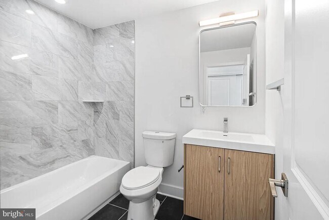 Building Photo - 2524 Cecil B. Moore Ave