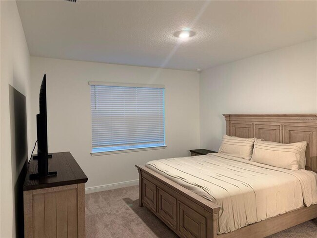 Building Photo - 2189 Sunshine Peak Dr