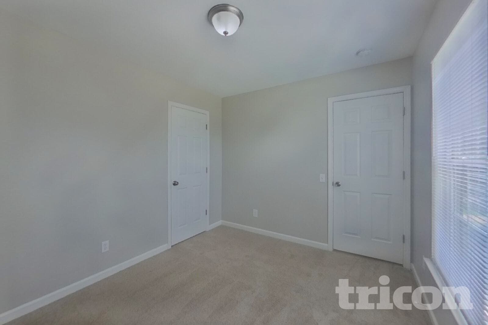 Building Photo - 5400 Peachwood Dr
