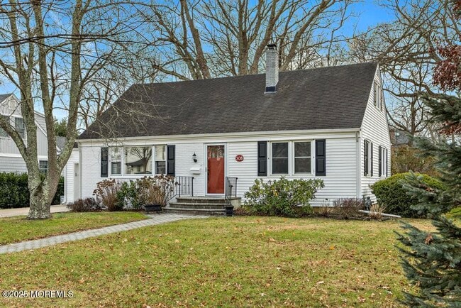 Building Photo - 308 Buttermere Ave