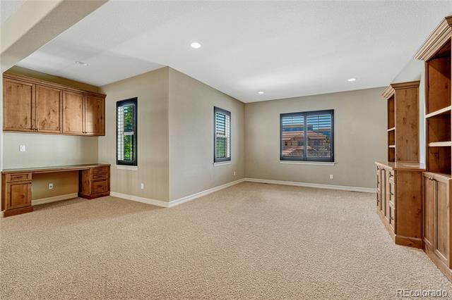 Building Photo - 9797 Sunset Hill Cir