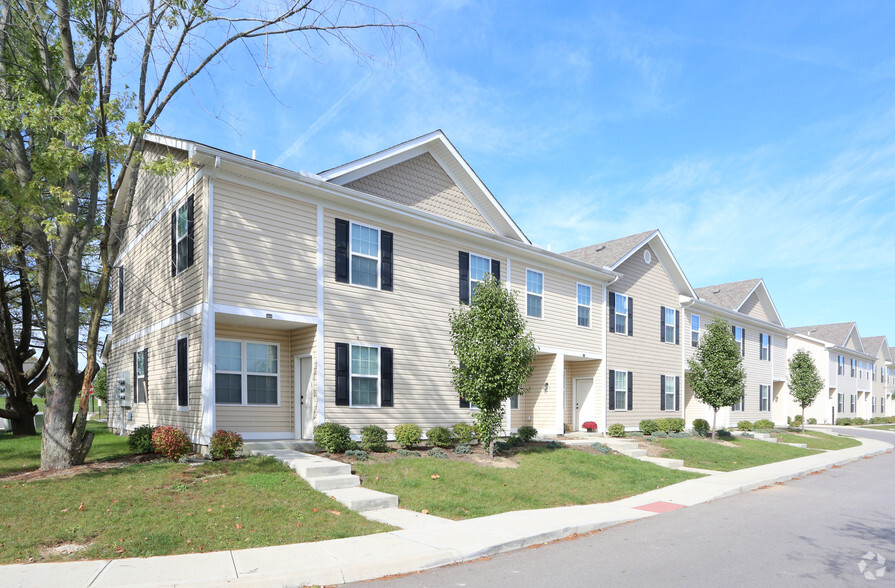 Primary Photo - Bayside Apartment Homes