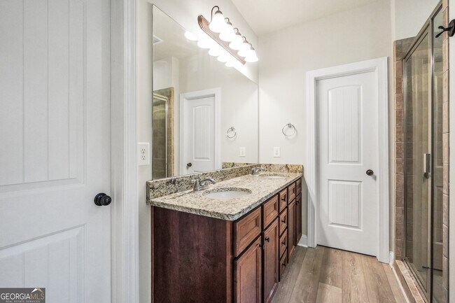 Building Photo - 133 Sea Shore Cir