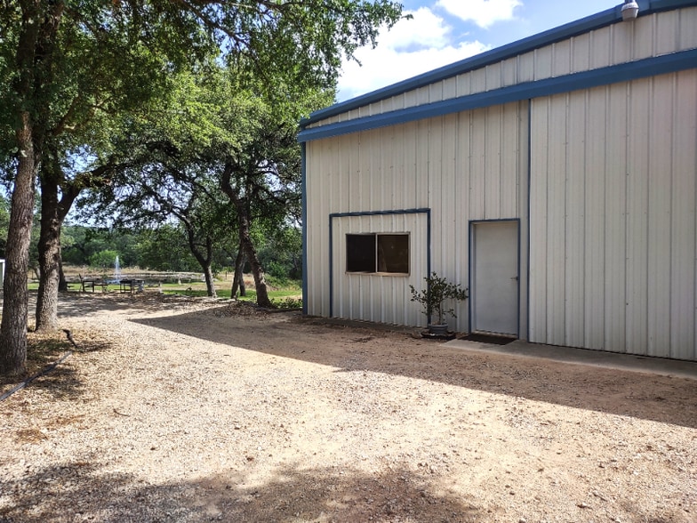 Building Photo - 292 Bear Creek Dr