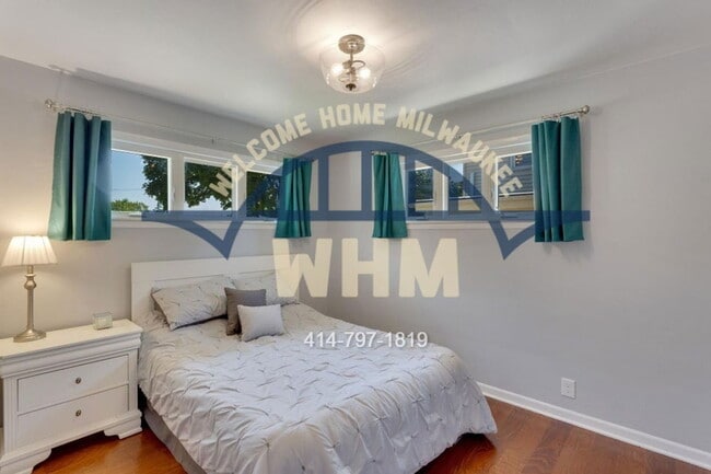 Building Photo - 4902 W Lynndale Ave