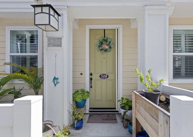 Building Photo - 524 Turnstone Ln