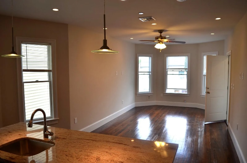 Building Photo - 5 Sudan St