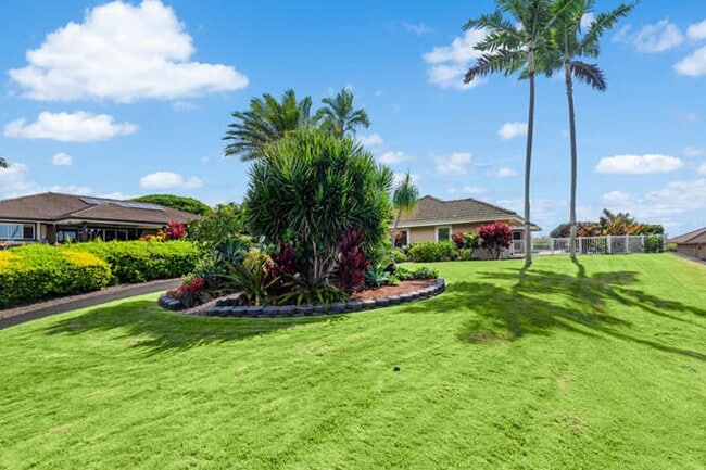 Building Photo - Beautiful Home in Gated Community