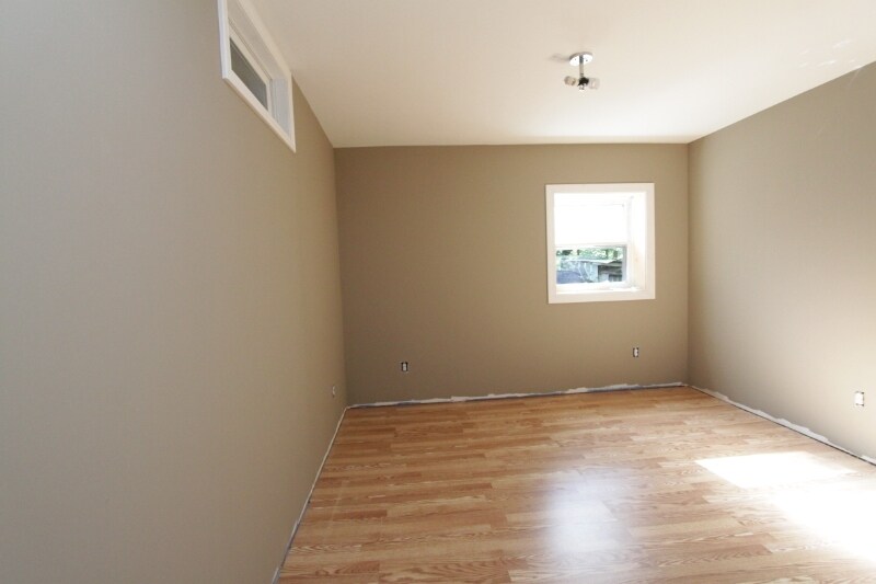 Building Photo - 416 Rainbow Mountain Rd