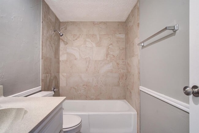 Building Photo - Pre-leasing this Beautiful 3/2/2 Home! Available JULY 1st