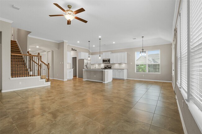 Building Photo - 8903 Lost Castle Wy