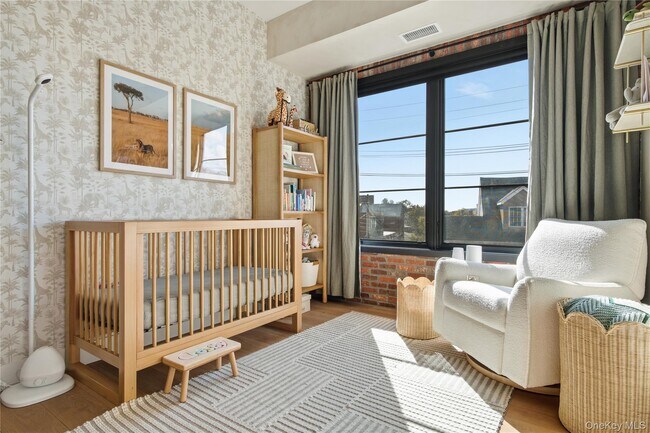 Building Photo - 50 Chestnut St