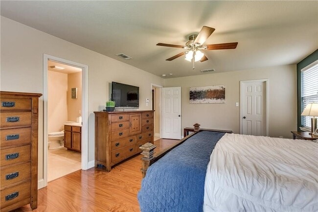 Building Photo - 13034 Ambrose Dr