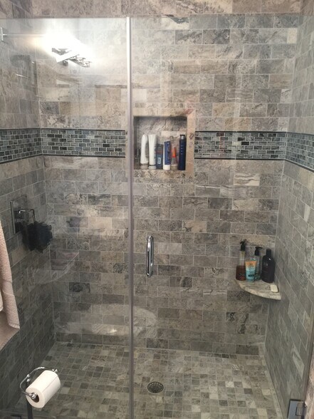 Building Photo - 1715 15th St NW