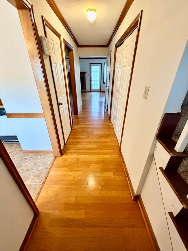 Building Photo - KEMPSVILLE LAKE