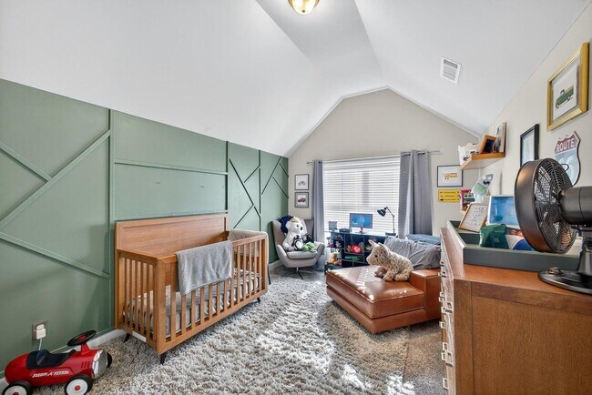 Building Photo - 6071 Big Pond Trl