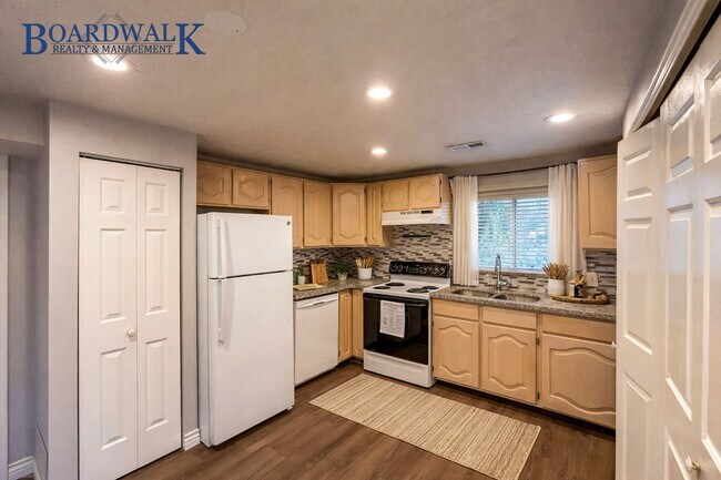 Building Photo - 11644 Brisbane Dr