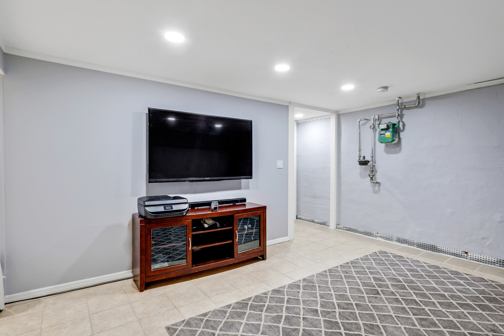Recreational Room - 969 Braun Ter