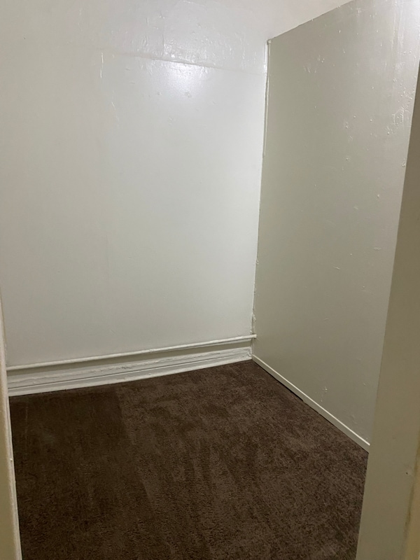 Building Photo - 614 N Dallas St