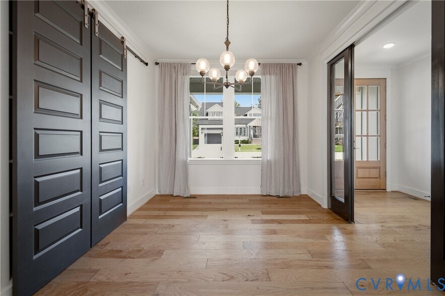 Building Photo - 3718 Graythorne Dr