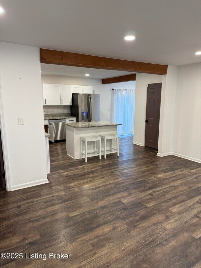 Building Photo - 3503 Dorset Rd