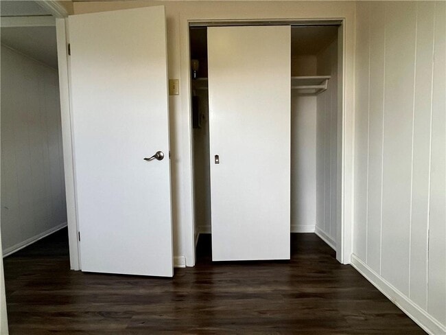 Building Photo - 35 Namquid Dr