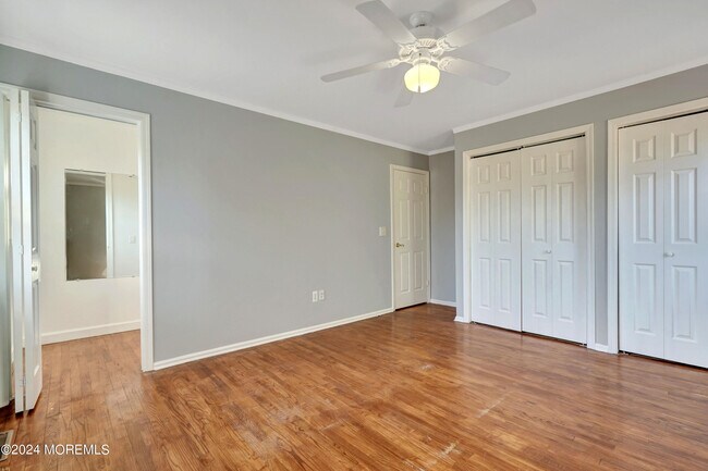 Building Photo - 22 Brookside Ct