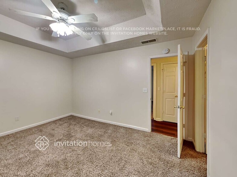 Building Photo - 151 Greenleaf Dr