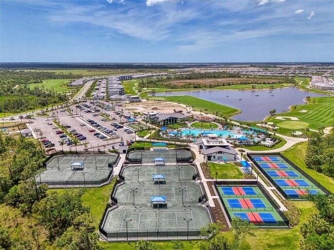 Building Photo - 12470 Wellen Golf St