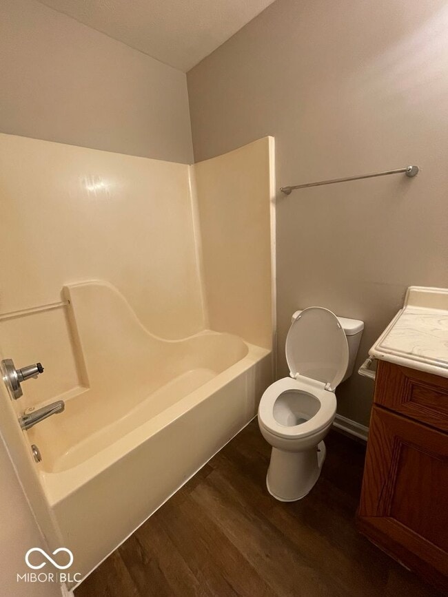 Building Photo - 6043 Hayford Ct