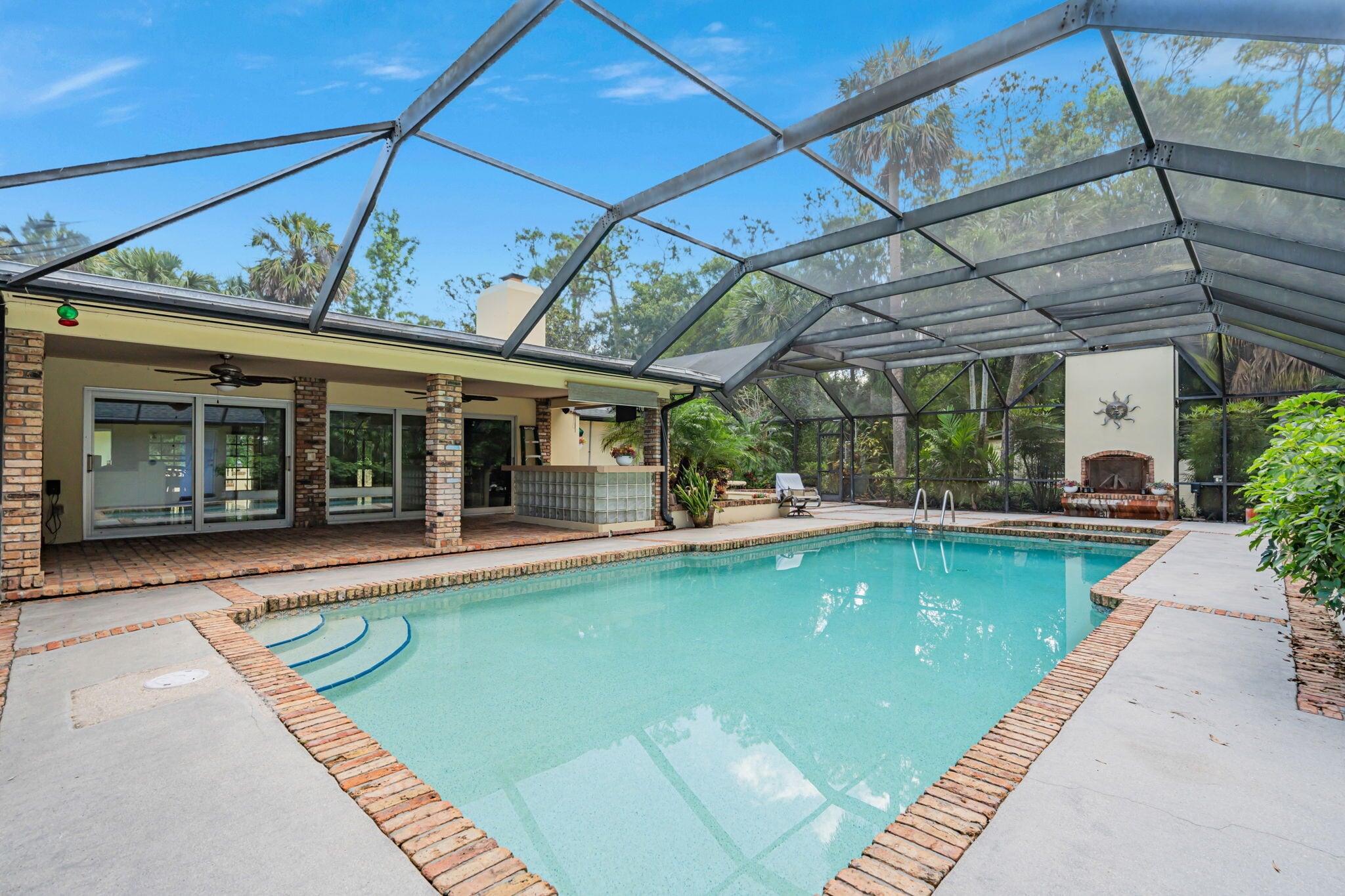 Building Photo - 6235 4th St