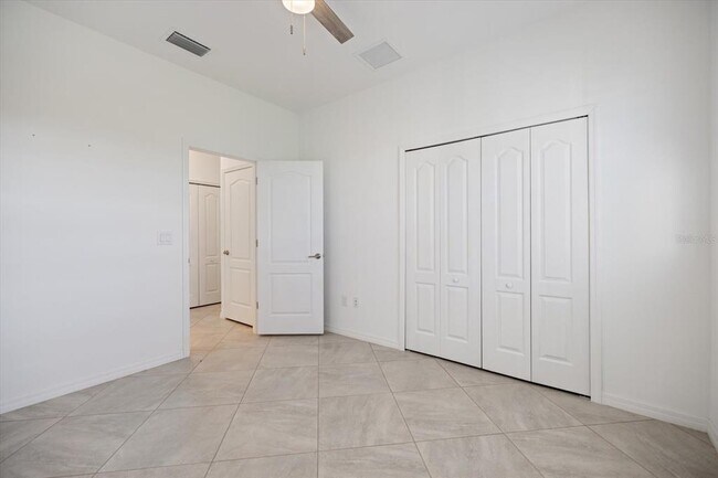 Building Photo - 6507 Clairborne Ln