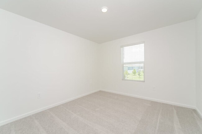 Building Photo - 6240 Botticella Blvd